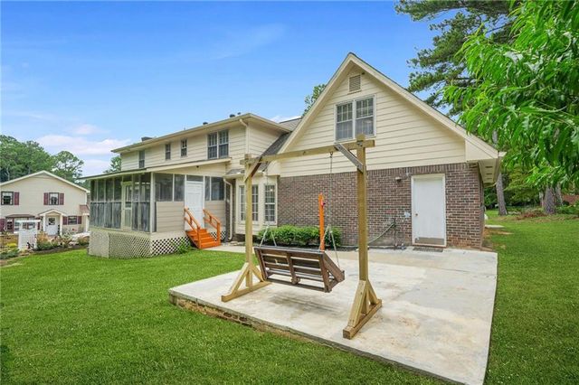 5152 Clearwater Drive, Stone Mountain, GA 30087