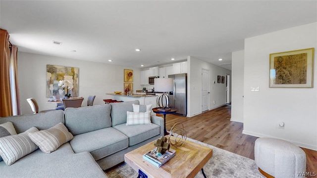 11608 Shortleaf, Moundville, AL 35474