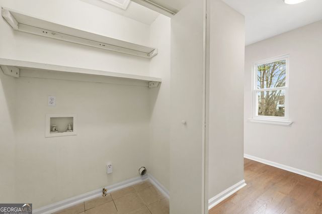 1017 Falling Valley Court SE, Smyrna, GA 30080