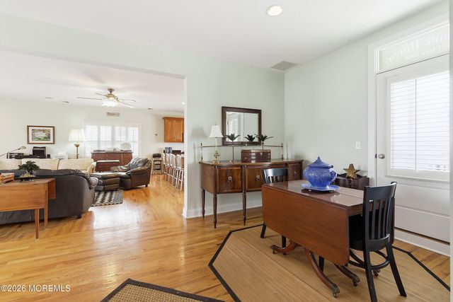 33 Sands Point Road, Waretown, NJ 08758
