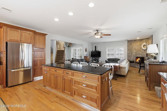 33 Sands Point Road, Waretown, NJ 08758