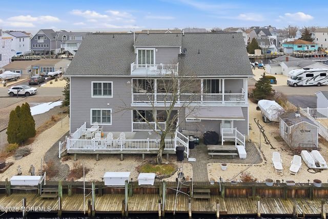 33 Sands Point Road, Waretown, NJ 08758