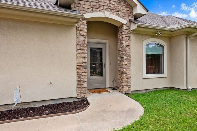 2613 Leila Court, Bryan, TX 77802