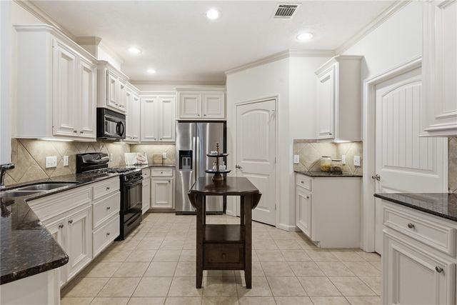 2613 Leila Court, Bryan, TX 77802