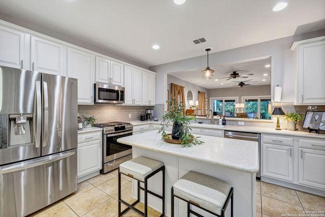 12507 Rapids Pass, San Antonio, TX 78253