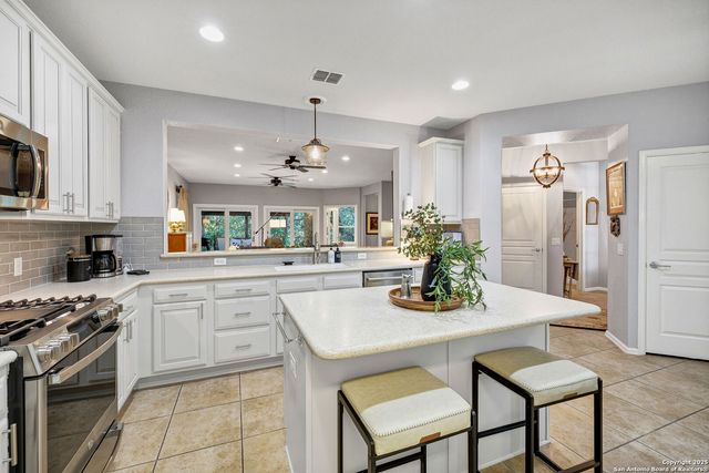 12507 Rapids Pass, San Antonio, TX 78253