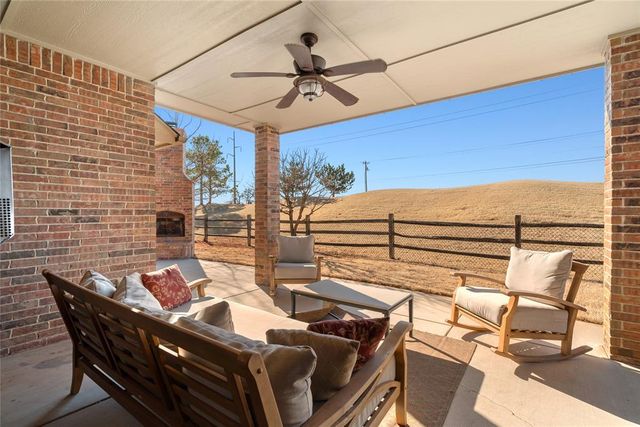 2801 Buckland Road, Edmond, OK 73034