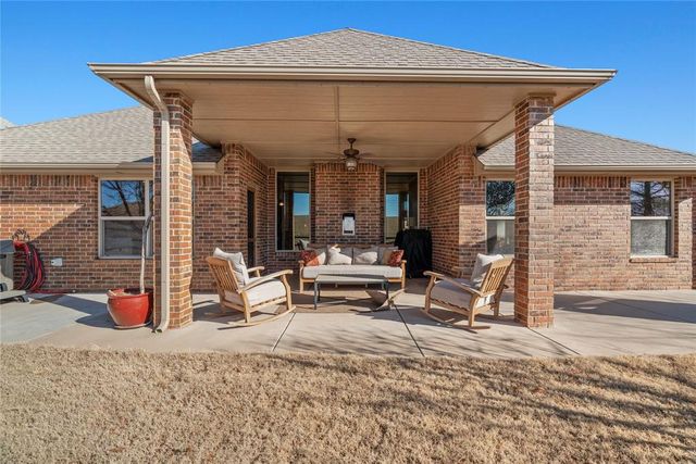 2801 Buckland Road, Edmond, OK 73034