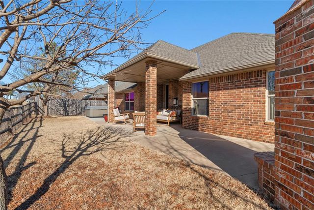 2801 Buckland Road, Edmond, OK 73034