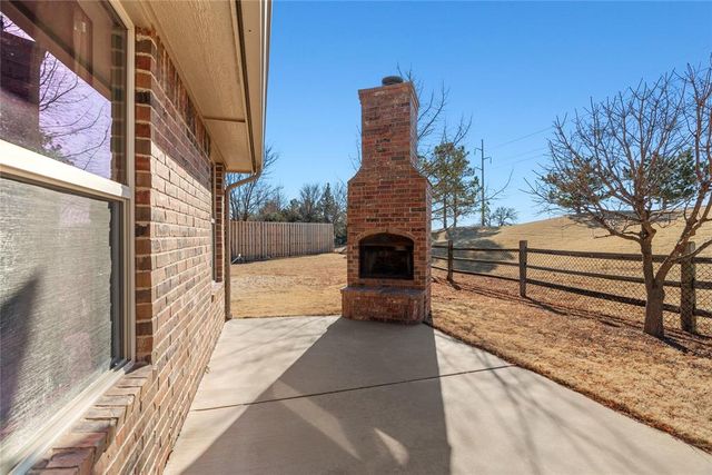 2801 Buckland Road, Edmond, OK 73034