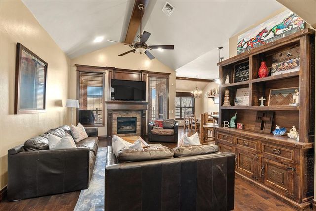 2801 Buckland Road, Edmond, OK 73034