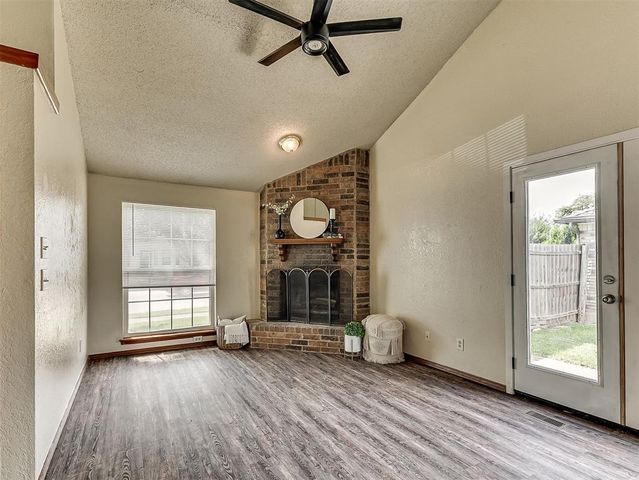 2124 Lonnie, Oklahoma City, OK 73170