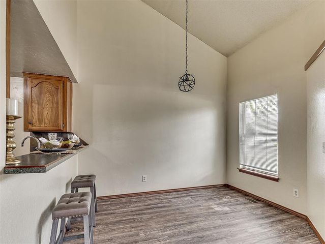 2124 Lonnie, Oklahoma City, OK 73170