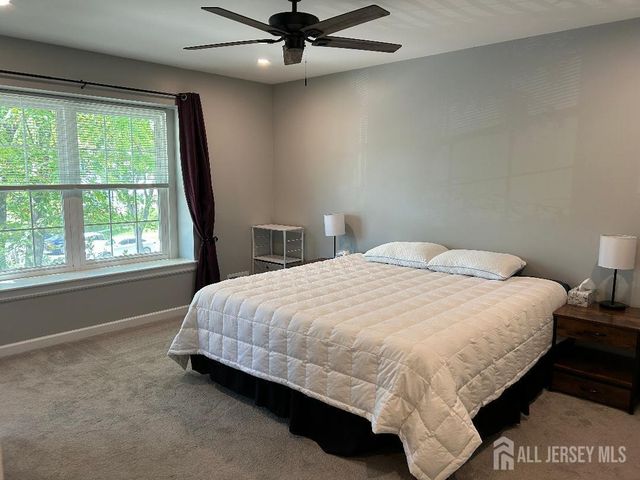 26 Delikat Lane, Sayreville, NJ 08872