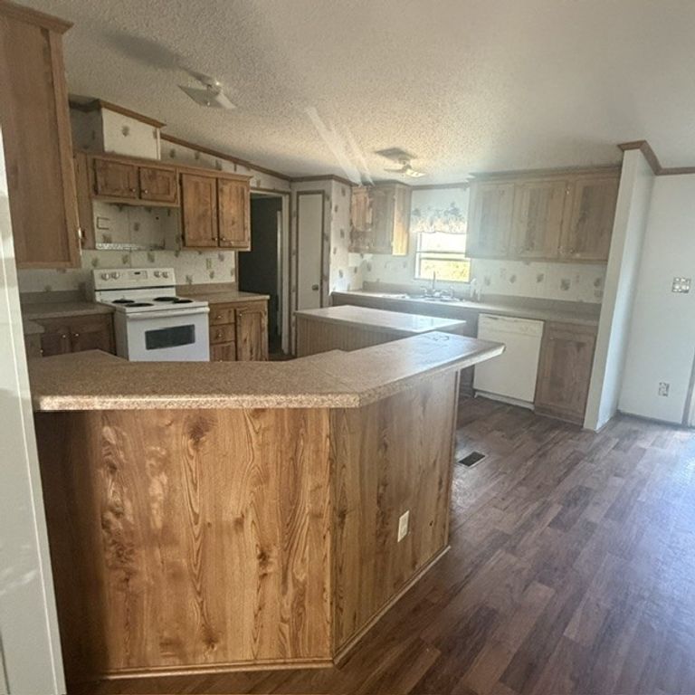 471 Cardinal Drive, Springtown, TX 76082 — photo 5