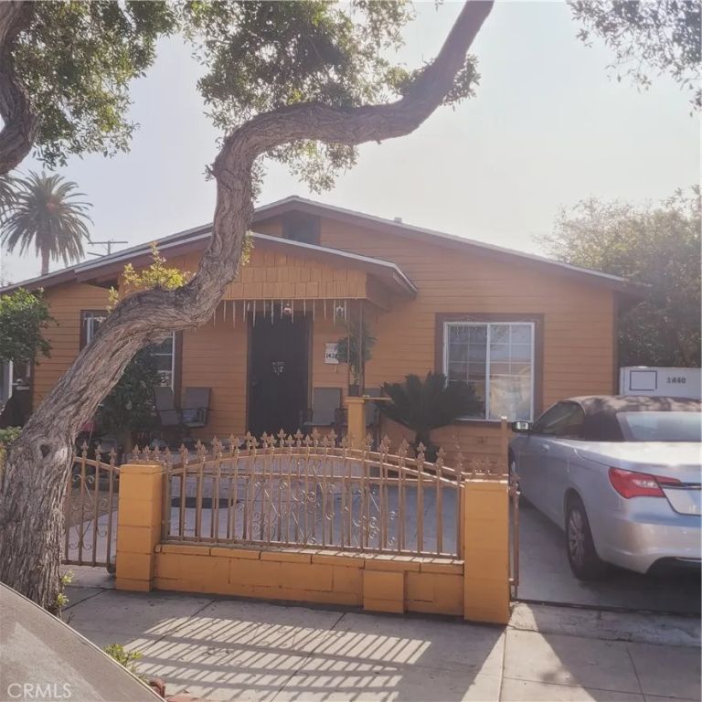1438 E 9th Street, Long Beach, CA 90813