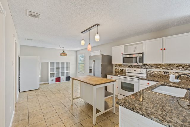 4717 Waterford Drive, Fort Worth, TX 76179
