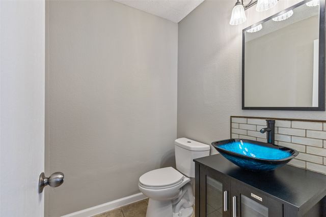 4717 Waterford Drive, Fort Worth, TX 76179