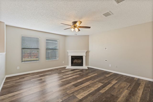 4717 Waterford Drive, Fort Worth, TX 76179