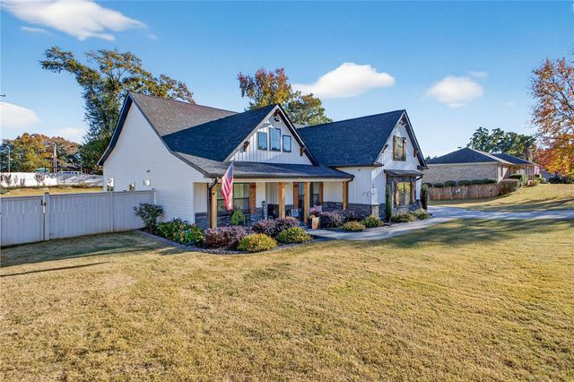 1001 White Oak Drive, Anderson, SC 29621