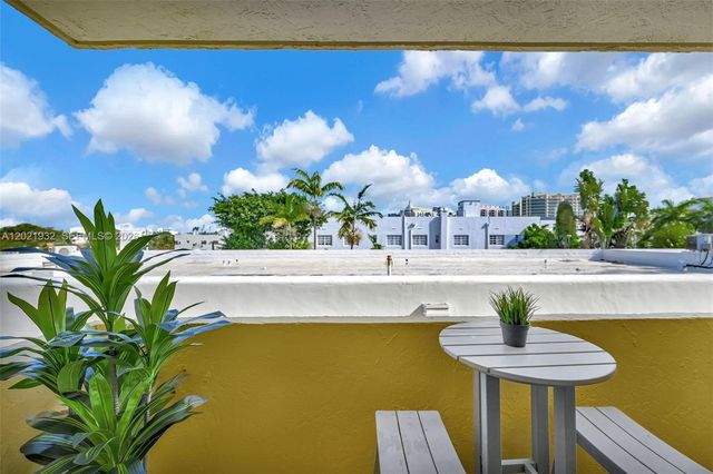 1334 Collins Ave 403, Miami Beach, FL 33139