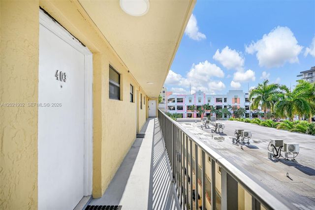 1334 Collins Ave 403, Miami Beach, FL 33139