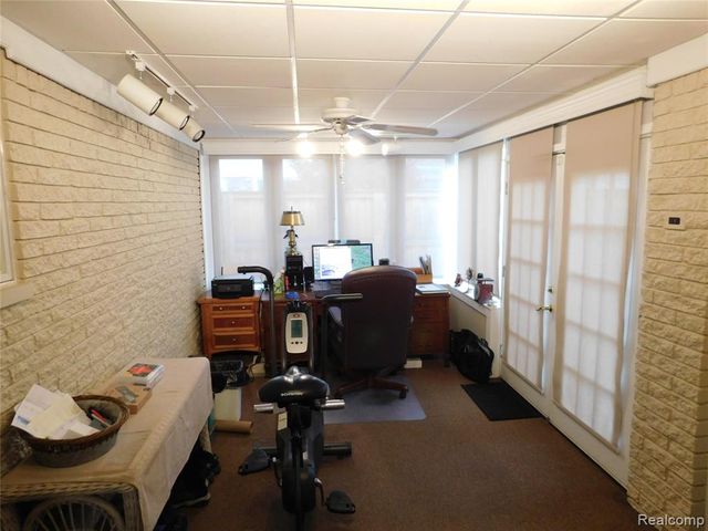 30324 Glenwood Circle, Warren, MI 48088