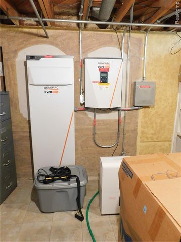 30324 Glenwood Circle, Warren, MI 48088