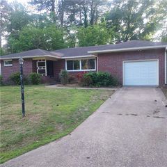 301 Woodroof RD, Newport News, VA 23606