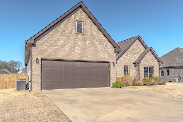 105 Eva Ln, Brookland, AR 72417