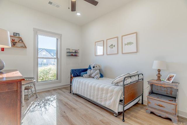 105 Eva Ln, Brookland, AR 72417