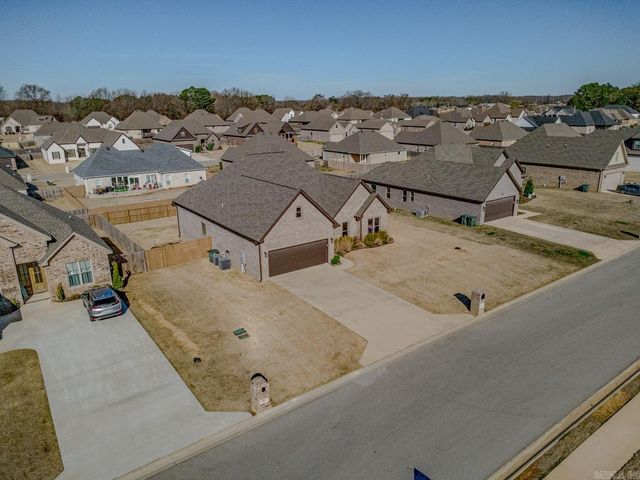 105 Eva Ln, Brookland, AR 72417