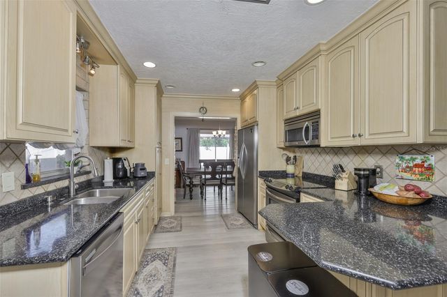 13931 DOMINICA DRIVE, Seminole, FL 33776