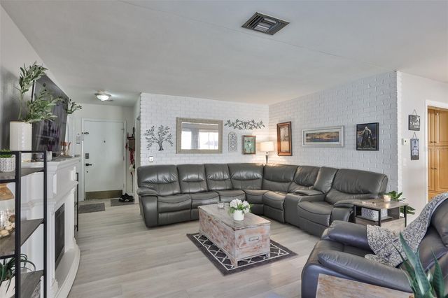 13931 DOMINICA DRIVE, Seminole, FL 33776