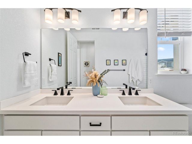 17862 E 97th Cir, Commerce City, CO 80022