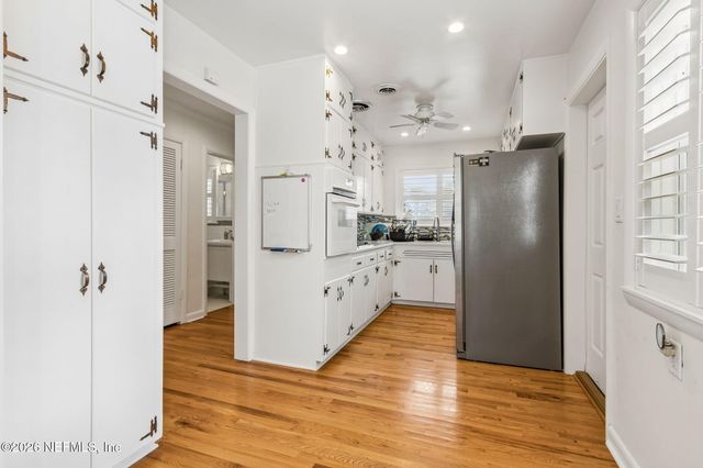 7456 OLD KINGS Road S, Jacksonville, FL 32217