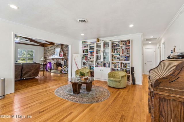 7456 OLD KINGS Road S, Jacksonville, FL 32217