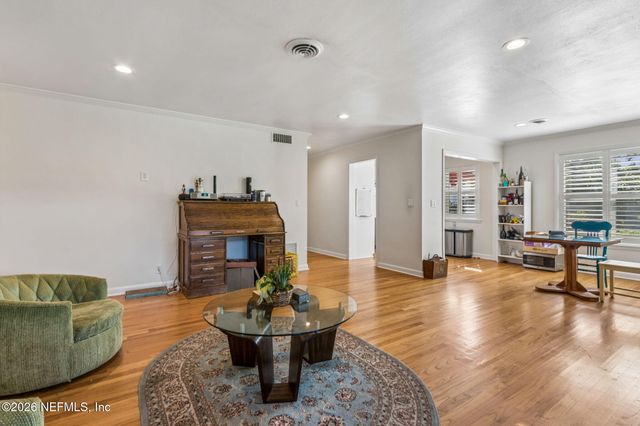 7456 OLD KINGS Road S, Jacksonville, FL 32217
