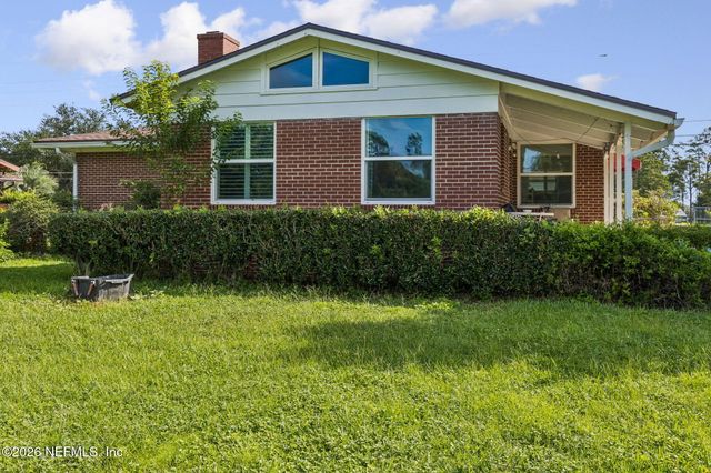 7456 OLD KINGS Road S, Jacksonville, FL 32217
