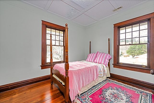 366 Hill Street, Murphy, NC 28906