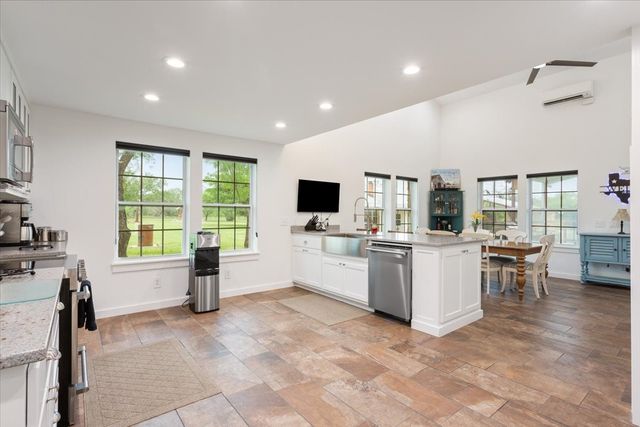 177 County Road 410, Goldthwaite, TX 76844