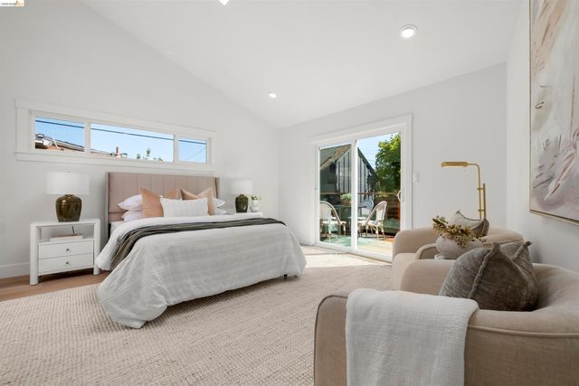 5573 Harvey Ave, Oakland, CA 94621