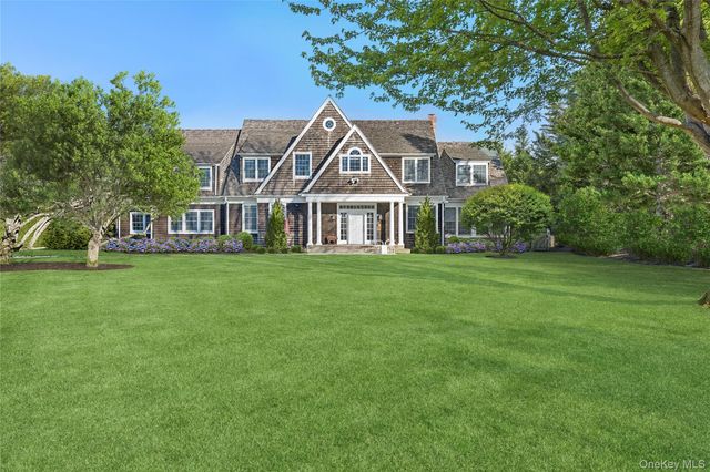 101 Farm Court, Sagaponack, NY 11962