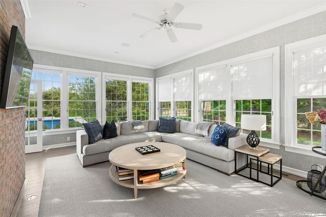 101 Farm Court, Sagaponack, NY 11962