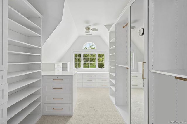 101 Farm Court, Sagaponack, NY 11962