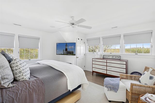 101 Farm Court, Sagaponack, NY 11962