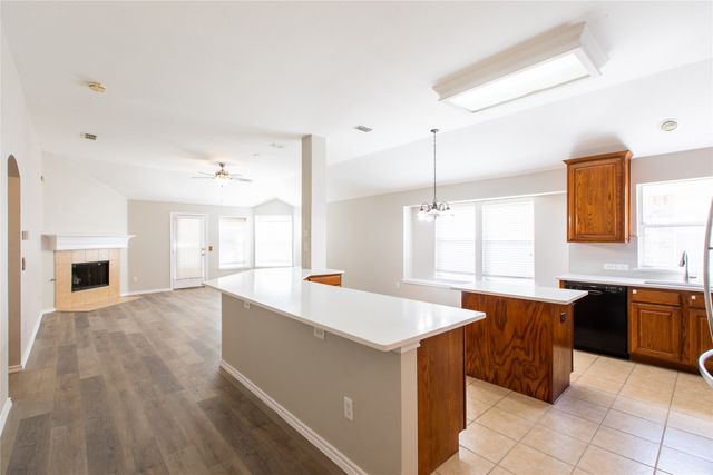 1608 Woodhaven Court, Allen, TX 75002