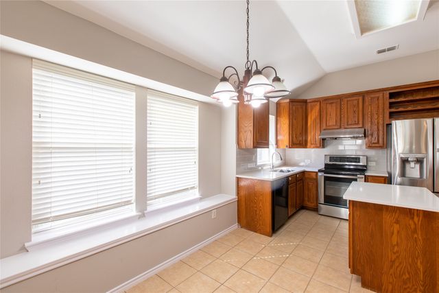 1608 Woodhaven Court, Allen, TX 75002