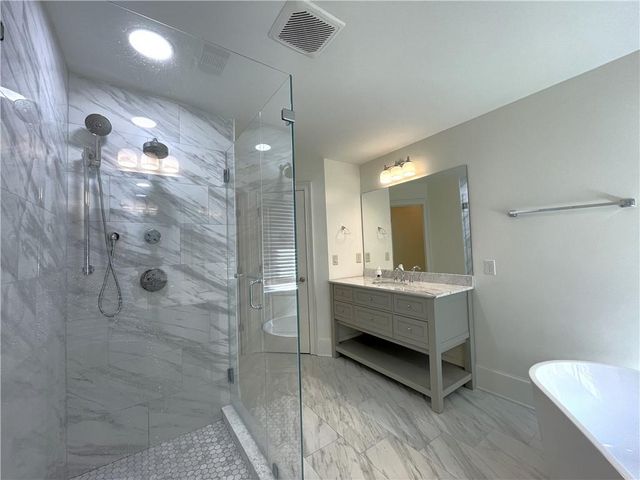 2765 Durham Drive NE 64, Atlanta, GA 30319