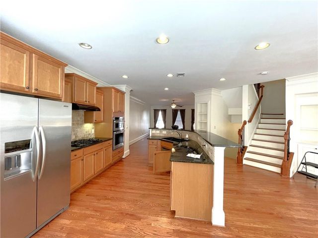 2765 Durham Drive NE 64, Atlanta, GA 30319